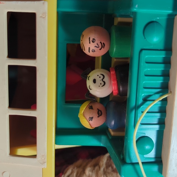 #16 Vintage 1974 Fisher Price Play Family Camper Little People Playset #994